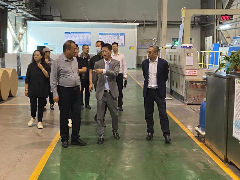 新疆金葉科技公司董事會(huì)、股東會(huì)、監(jiān)事會(huì)等系列會(huì)議成功召開(kāi)