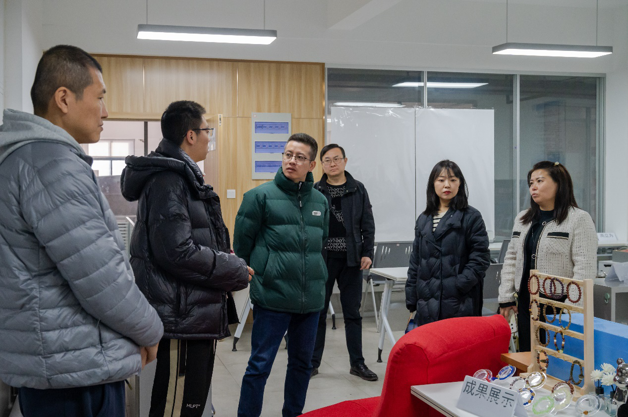 西安明德理工學(xué)院「大學(xué)生創(chuàng)新創(chuàng)業(yè)孵化基地」獲批“2023年度市級(jí)眾創(chuàng)空間”