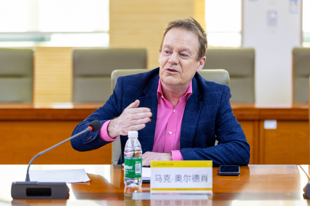 校內(nèi)交流話國際合作 校外研修強教師隊伍 明德學(xué)院扎實推進(jìn)教育事業(yè)高質(zhì)量發(fā)展