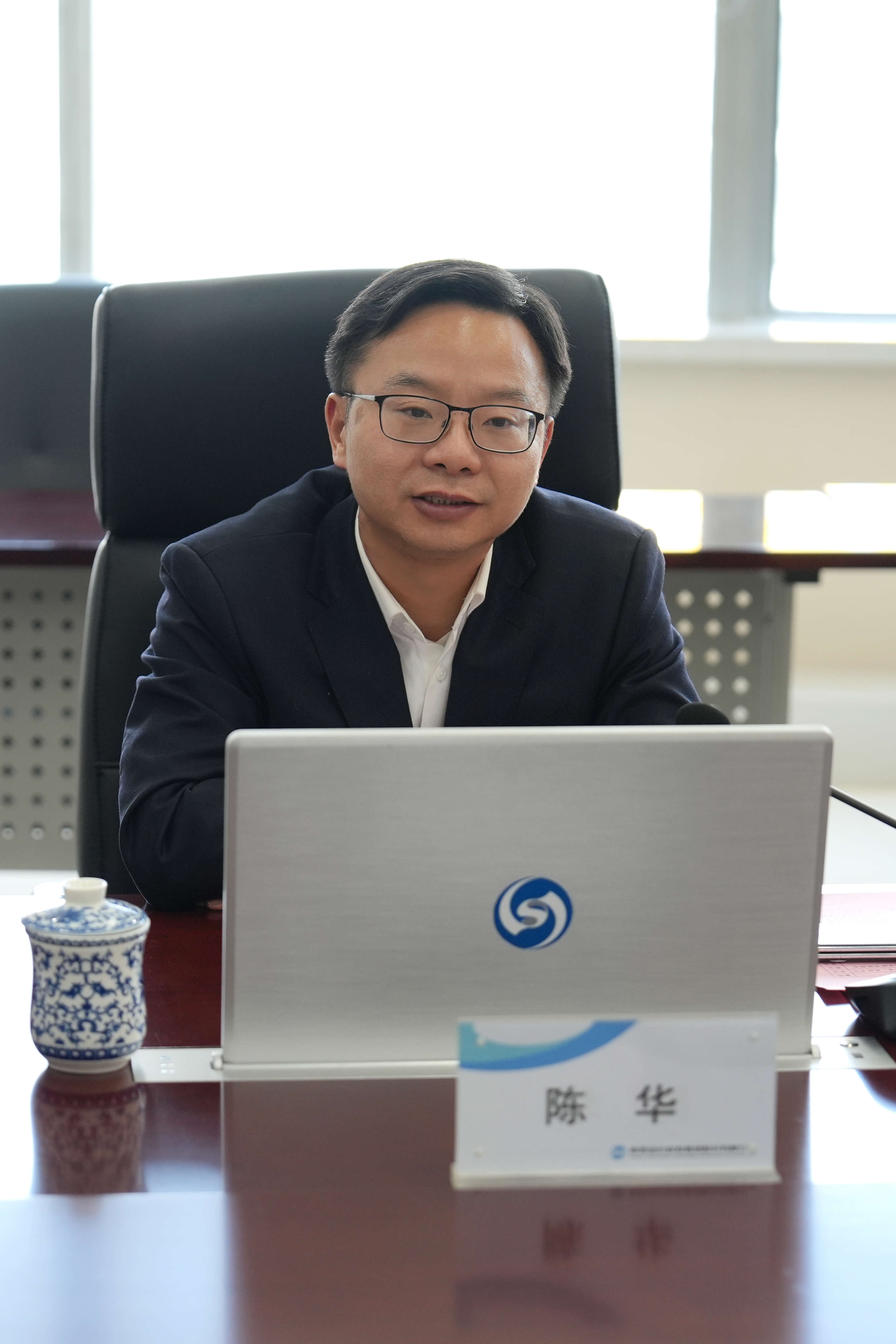 政企同心擘畫新藍圖 金葉科教勇?lián)l(fā)展使命 金葉科教集團與當陽市深化交流推進高質量發(fā)展 政企同心擘畫新藍圖 金葉科教勇?lián)l(fā)展使命 金葉科教集團與當陽市深化交流推進高質量發(fā)展