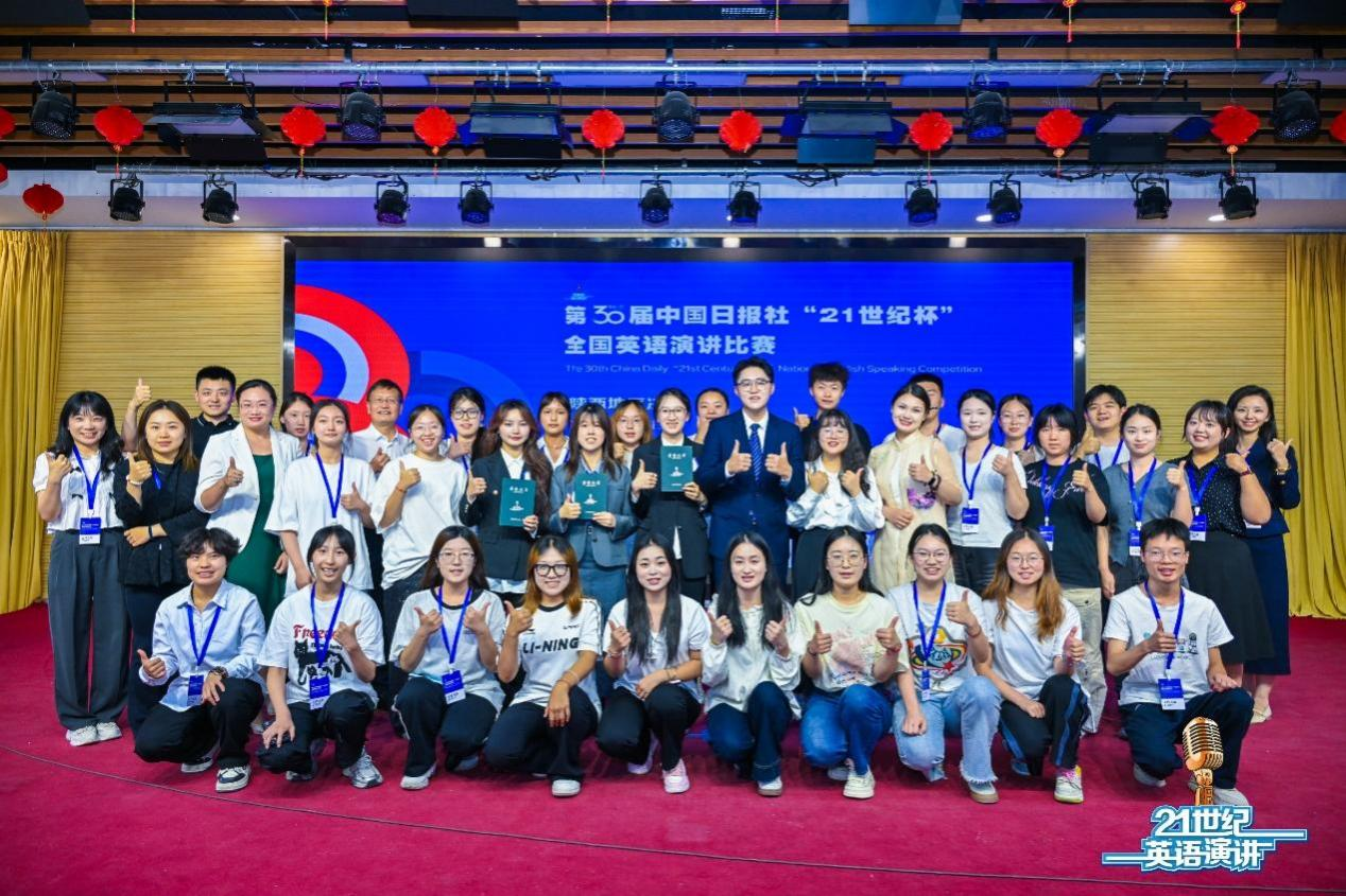 升學德育雙提升 專業(yè)賽場展風采 ——金葉科教集團以戰(zhàn)略引領(lǐng)驅(qū)動教育事業(yè)提質(zhì)進階